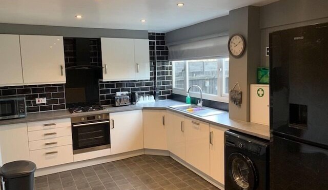 Impeccable 3-Bed House in Birmingham