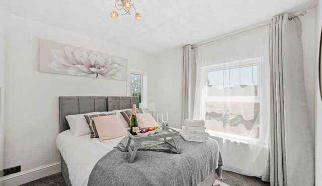 Impeccable Apartment in Bletchley Milton Keynes