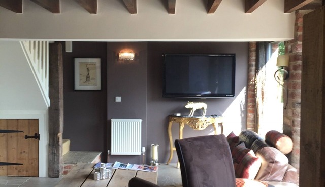 Impeccable Cottage Suitable for 2 Adults & 1 Child