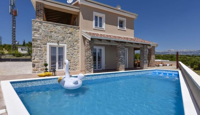Imperia by Interhome