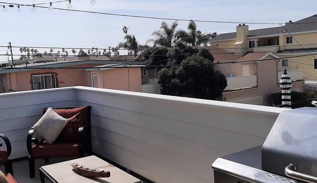 Imperial Beach Home, 1 block to the beach