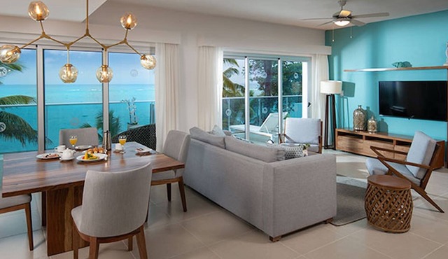 Imperial Suite 2 bedroom Ocean view with kitchen