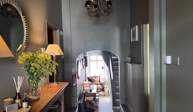 Impressive 3 bedroom apartment, Tavistock, Devon