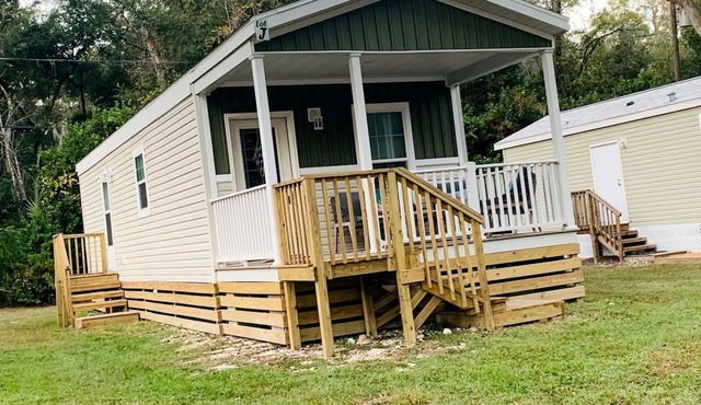 Impressive Cottage with Fire Pit in Dunnellon, Florida