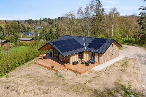 Impressive Holiday Cottage By The Helsnæs Bay