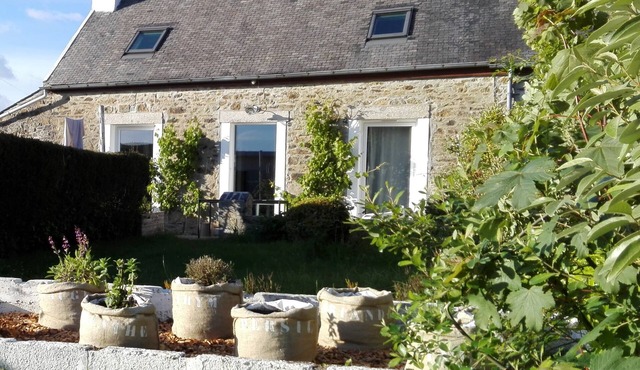 In a "fisherman's house" spirit, between Finistère and the pink granite coast