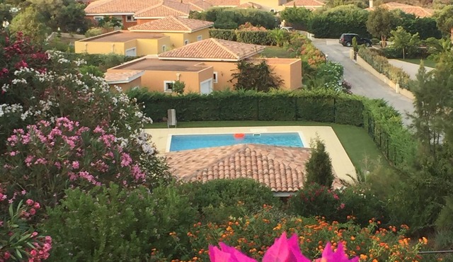 In a private residence, very nice apartment with sea view PROMO JULY