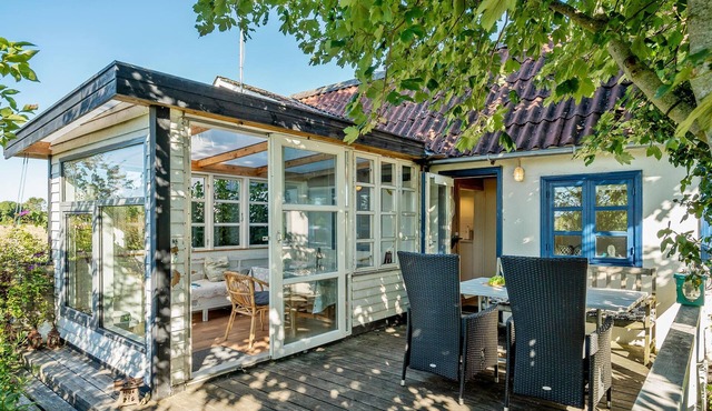 In a protected nature area on the island of Lolland lies this beautiful country estate.