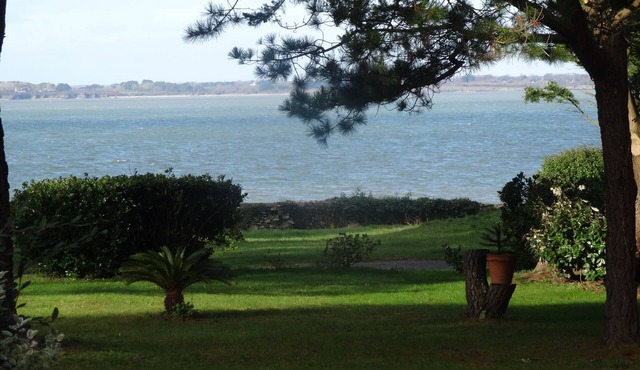 In a remarkable site, beautiful sea view