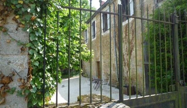 IN A VERY NICE VILLAGE 4 travellers
