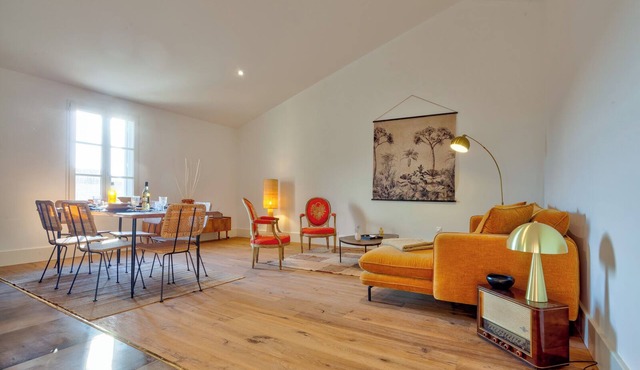 In a winegrowing estate, 3P of 80m², old charm and modern comfort