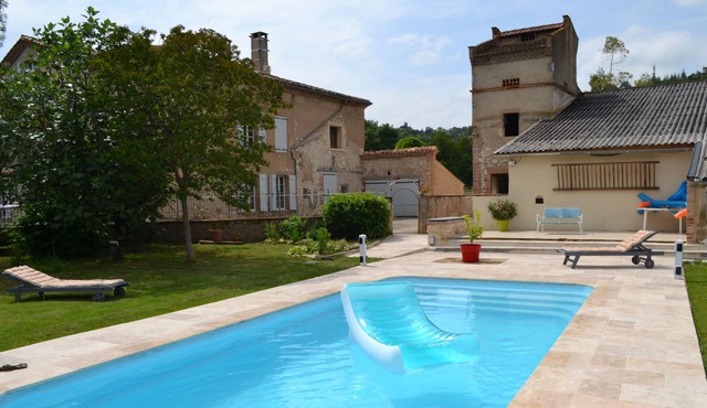 in Albi cottage *** with pool up to 6 people