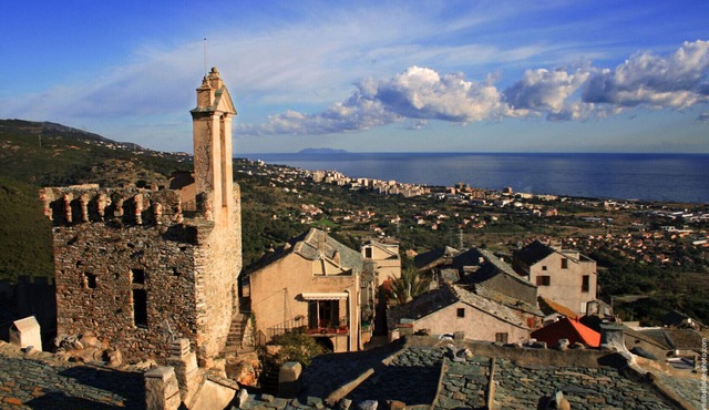 In casa di LOULOU, 700 m from the beach, all amenities nearby,