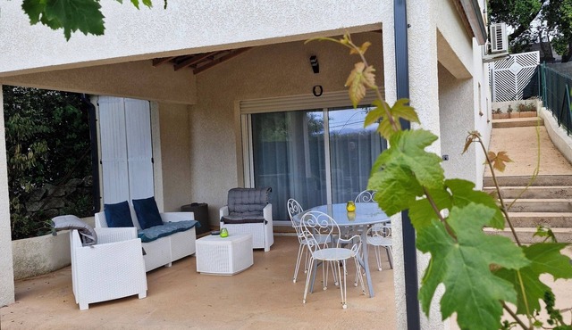 In Casuccia, small, quiet, detached house between sea and mountains