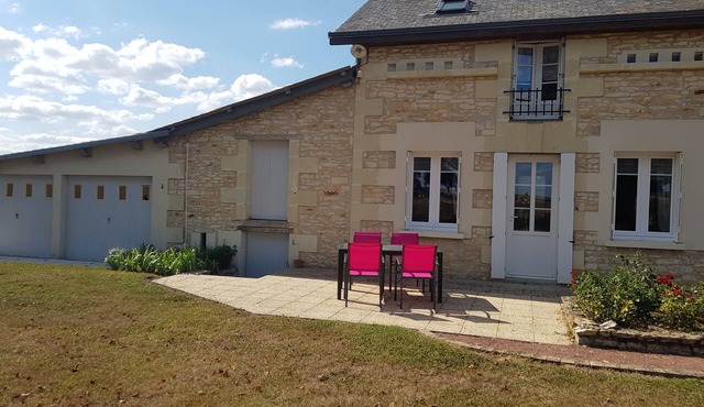 In the countryside for Prof et Voyageur