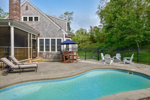 In-Ground Plunge Pool Dog Friendly!