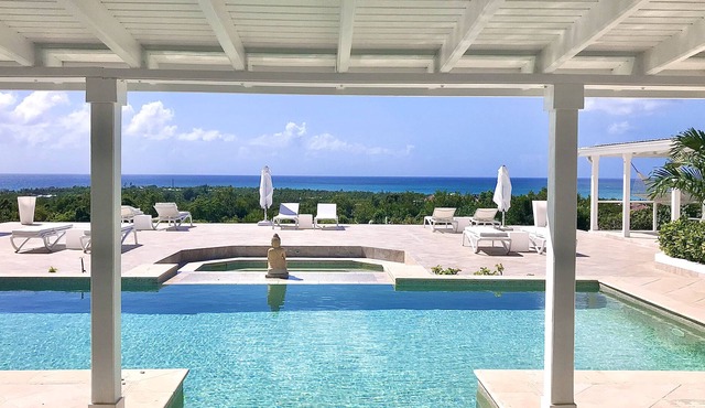 In the prestigious secure domain of Terres Basses.