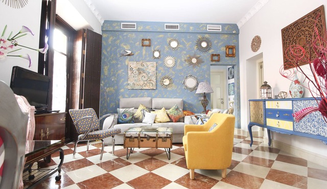 IN OFFERT-AZAHARES, An ideal place within a magnificent Casa Palacio-Centro