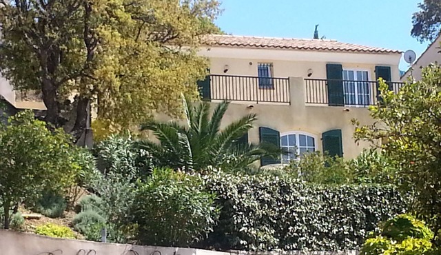 In Saint Florent, villa with panoramic gulf view and private pool