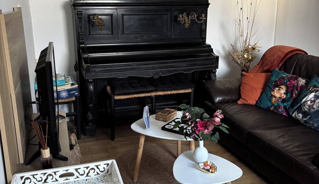 In the center of livarot 35m2 independent room with garden