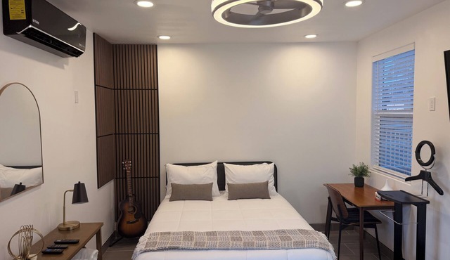 In the heart of ABQ Uptown 3 minutes from Coronado Mall & Winrock Town Center