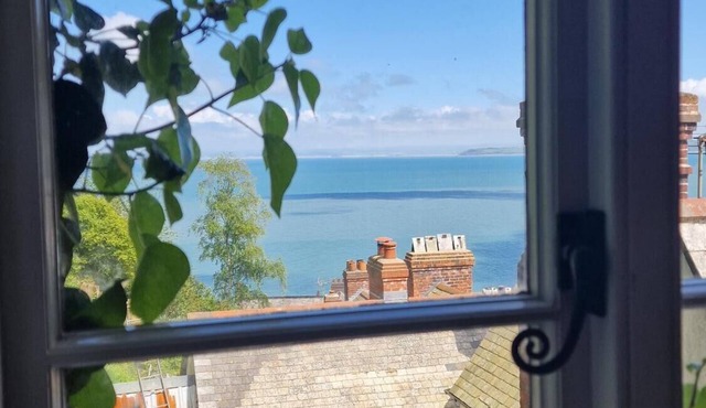 In the heart of beautiful, peaceful Clovelly village