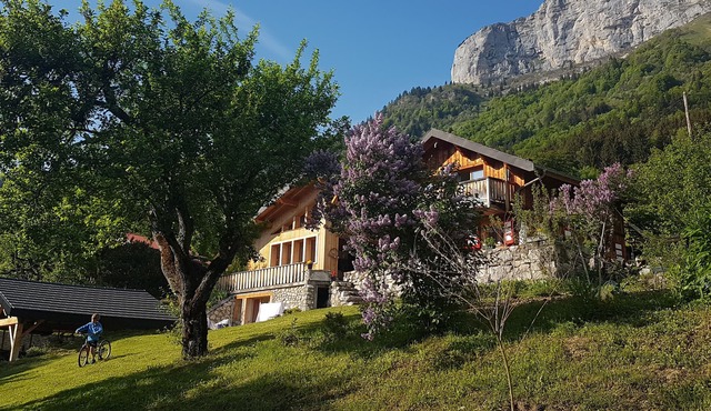 In the heart of nature, at the foot of Parmelan