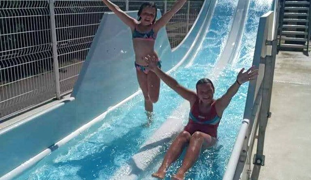 In the heart of nature in Aveyron, mobile home for 6 people in a 4-star campsite