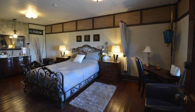 In the heart of Matane, the Bruine Océane Inn is a little gem ready to welcome y
