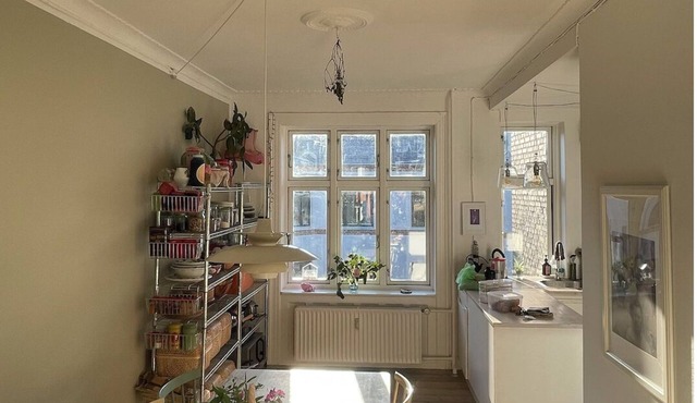 In the Heart of Nørrebro Apartment, Sleeps 4-5 People! Cool hip Neighbourhood