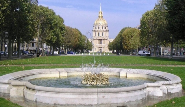 In the heart of Paris - Garden-Invalids view 3-bedroom apartment