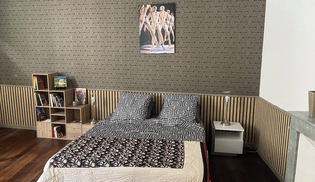 In the Heart of Saint Mihiel, Charming Pied-à-Terre, Close to Historic Places