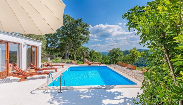 In the interior of Istria, on the gentle green slopes of the small village of Krbuni, you will find