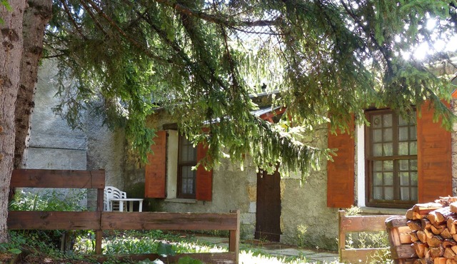 In the Mercantour park, village house at the foot of the ski slopes