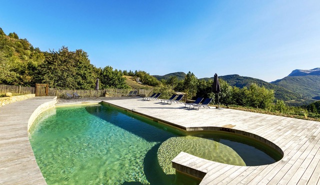 In the middle of a private domain of 200 ha in the mountains