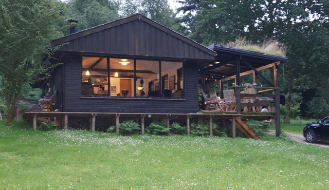 In the middle of nature where it is most beautiful, this lovely house is completely by itself.