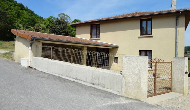 In the right corner, seasonal furnished