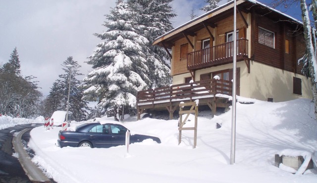 In the Super Lioran resort town LAVEISSIERE