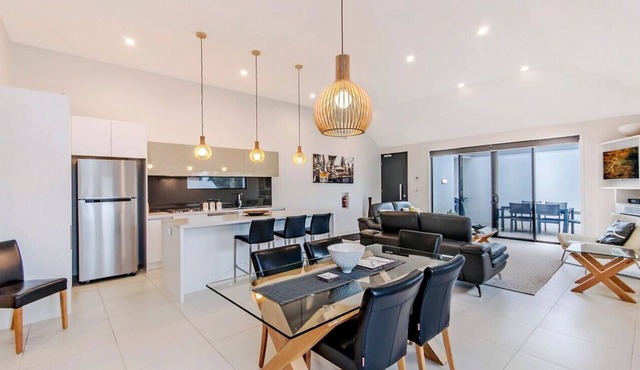 In the very heart of Port Fairy - Chimneys on Bank