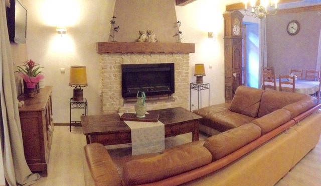 In the village, 70 m2 on the ground floor