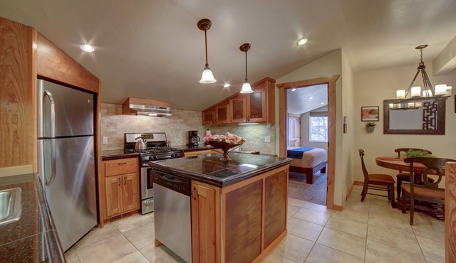 In Town MOAB CONDO RETREAT-Su Casa inn Suite-CLEAN-SAFE-PRIVATE