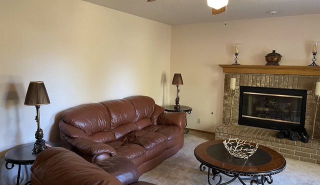 in unique location , walking distance from Walmart, Starbucks and restaurants