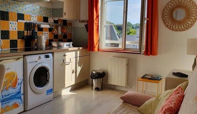 In Veules les Roses, 2 mn from the beach and shops - small dog accepted