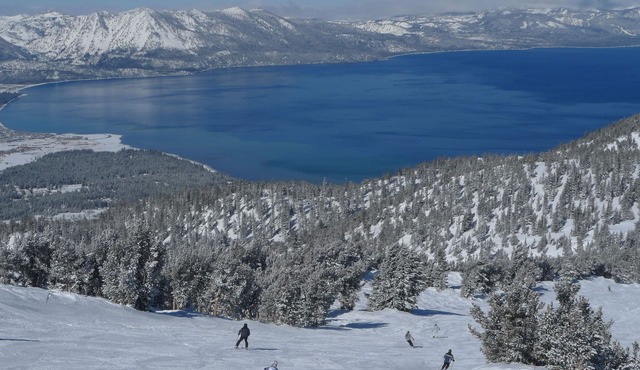 Incline Village Major Full Service Lakefront Resort Condo - Sleeps 8
