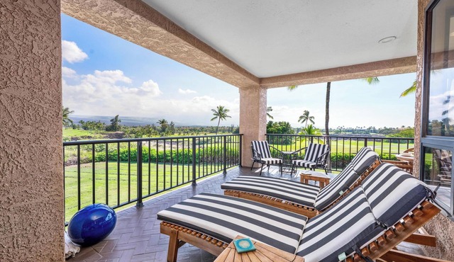 Includes Beach Gear. Bay Club 622 Waikoloa