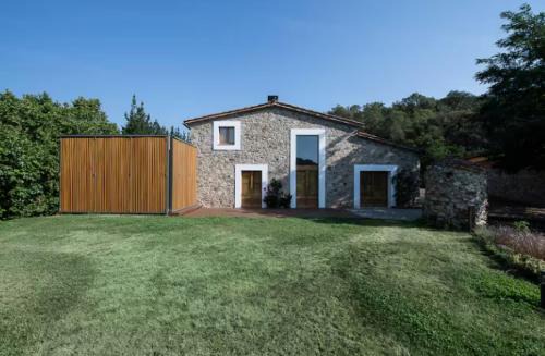 Increíble moderna Masía catalana con piscina
