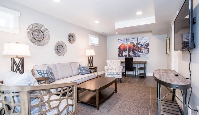 Incredible 4 bedroom home right in downtown Whitefish! Ac for hot days.