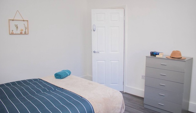 Incredible 4BR House in LFC