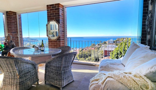 Incredible Bronte Beach views from large balcony