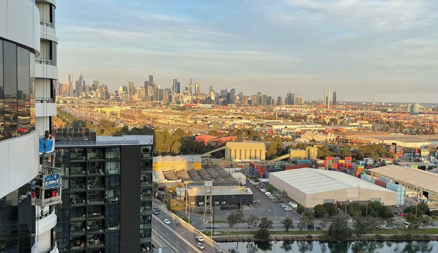Incredible CBD View Apartment